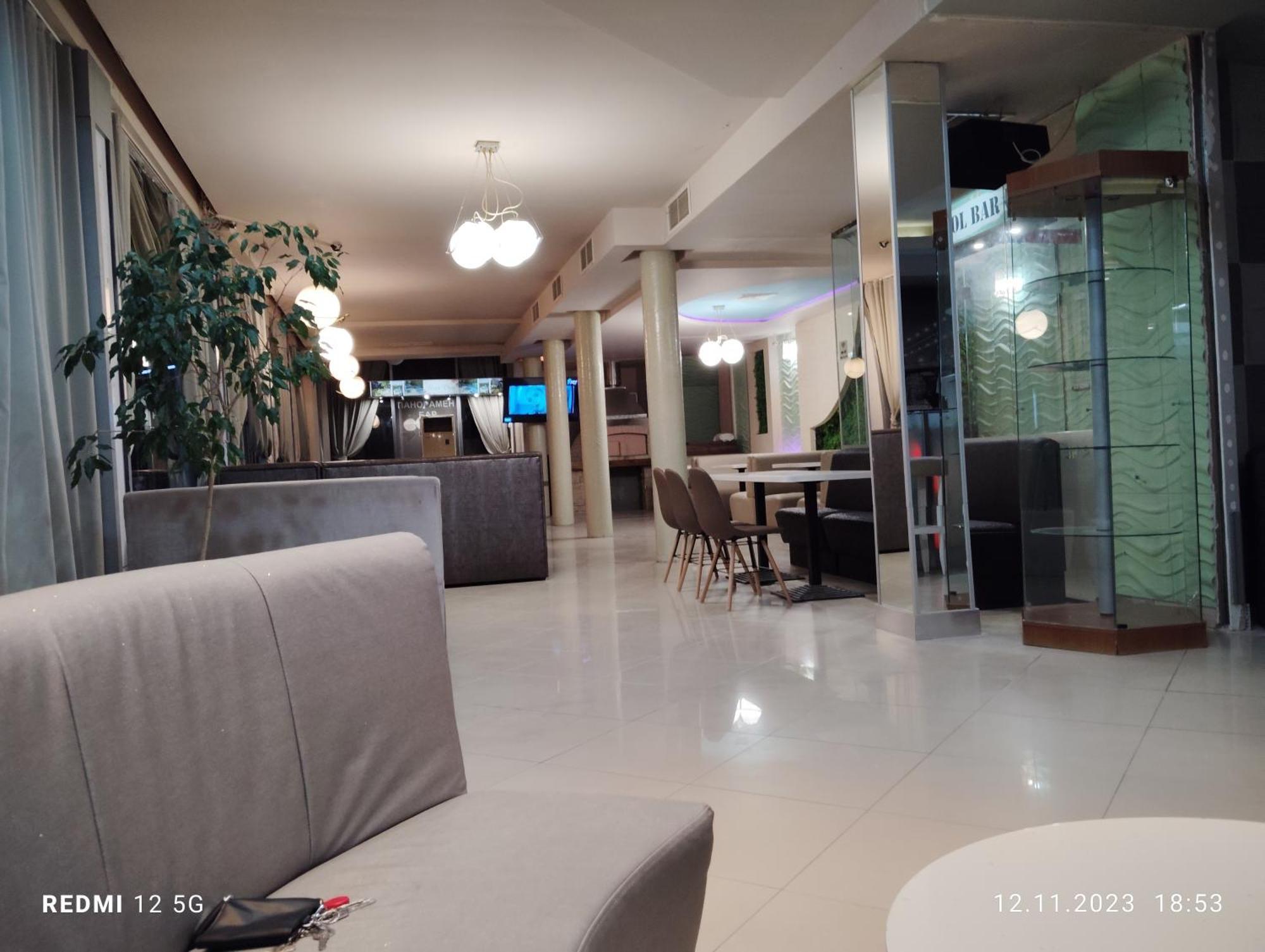 Danita Apartments & Diva Restaurant Bbq&Pool Bar Varna Exterior foto